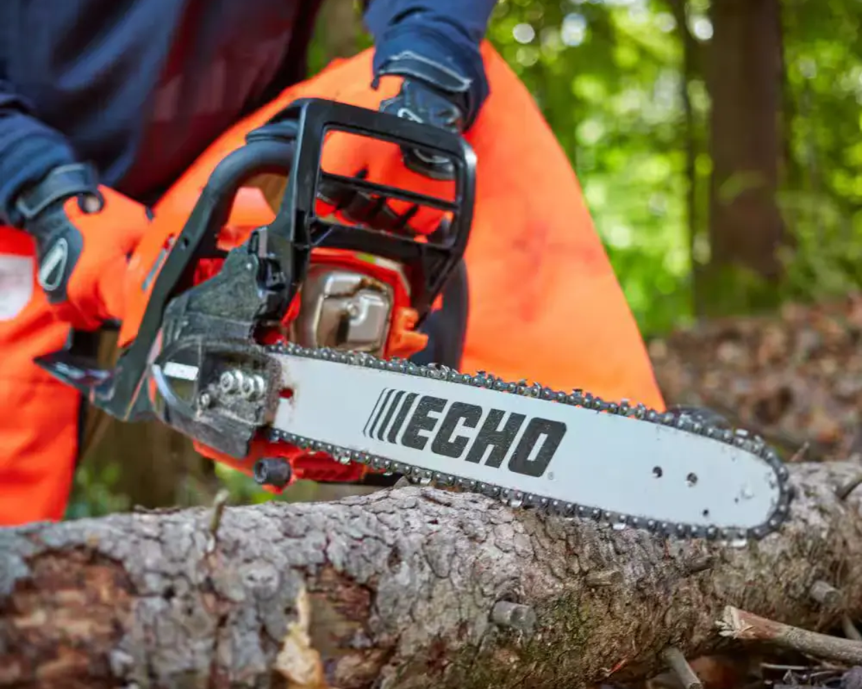 CHAINSAWS